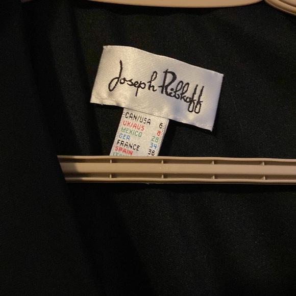 Like New Joseph Ribkoff tiered dress - Picture 4 of 4